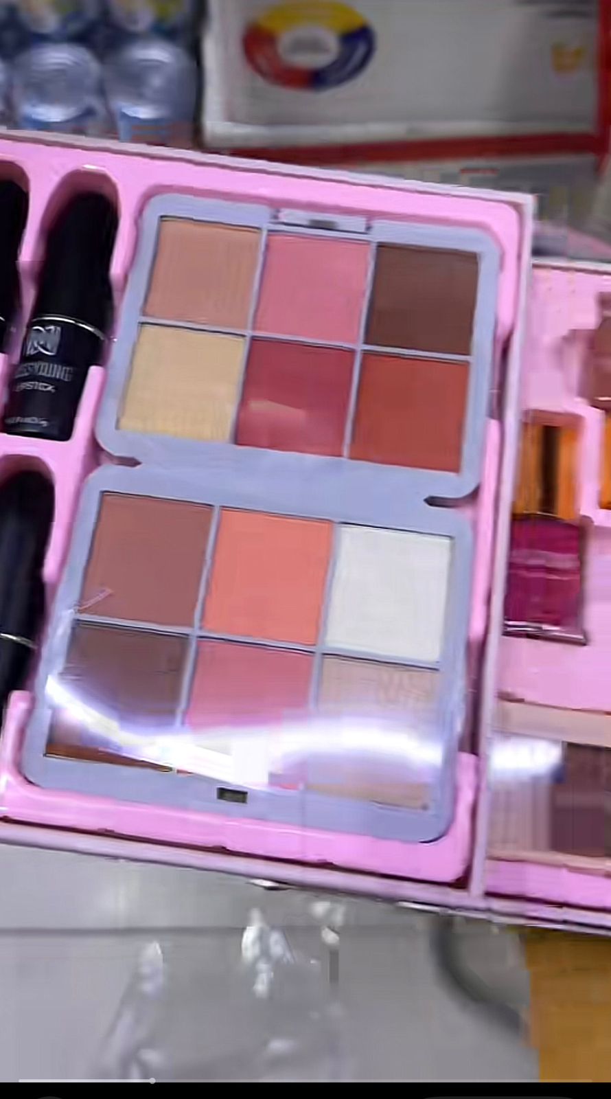 Bestest Makeup Box