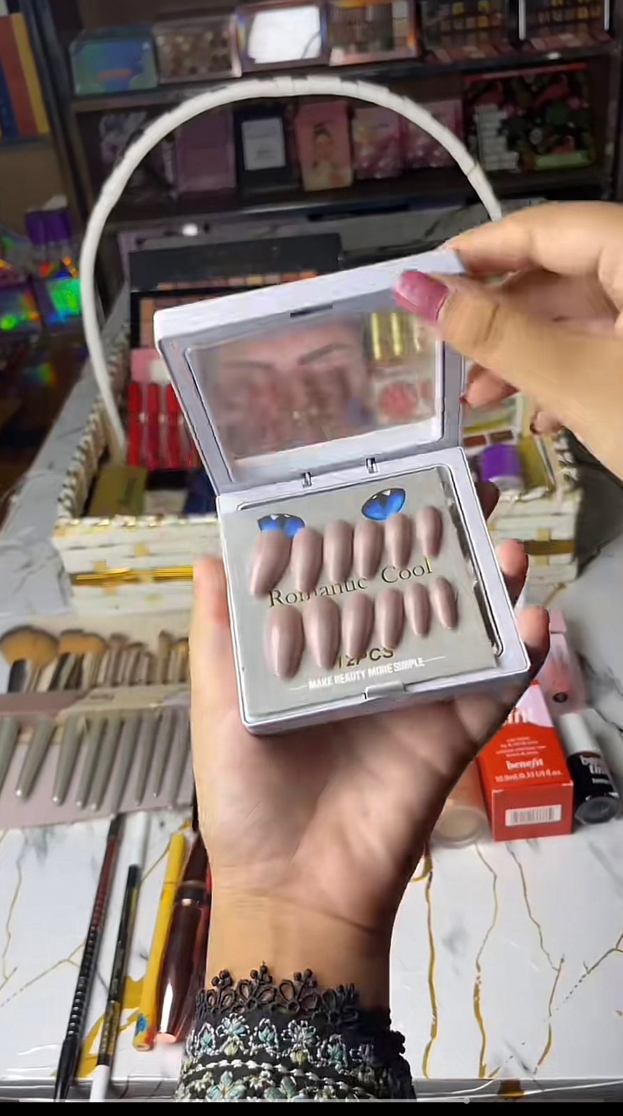Makeup Deal 02