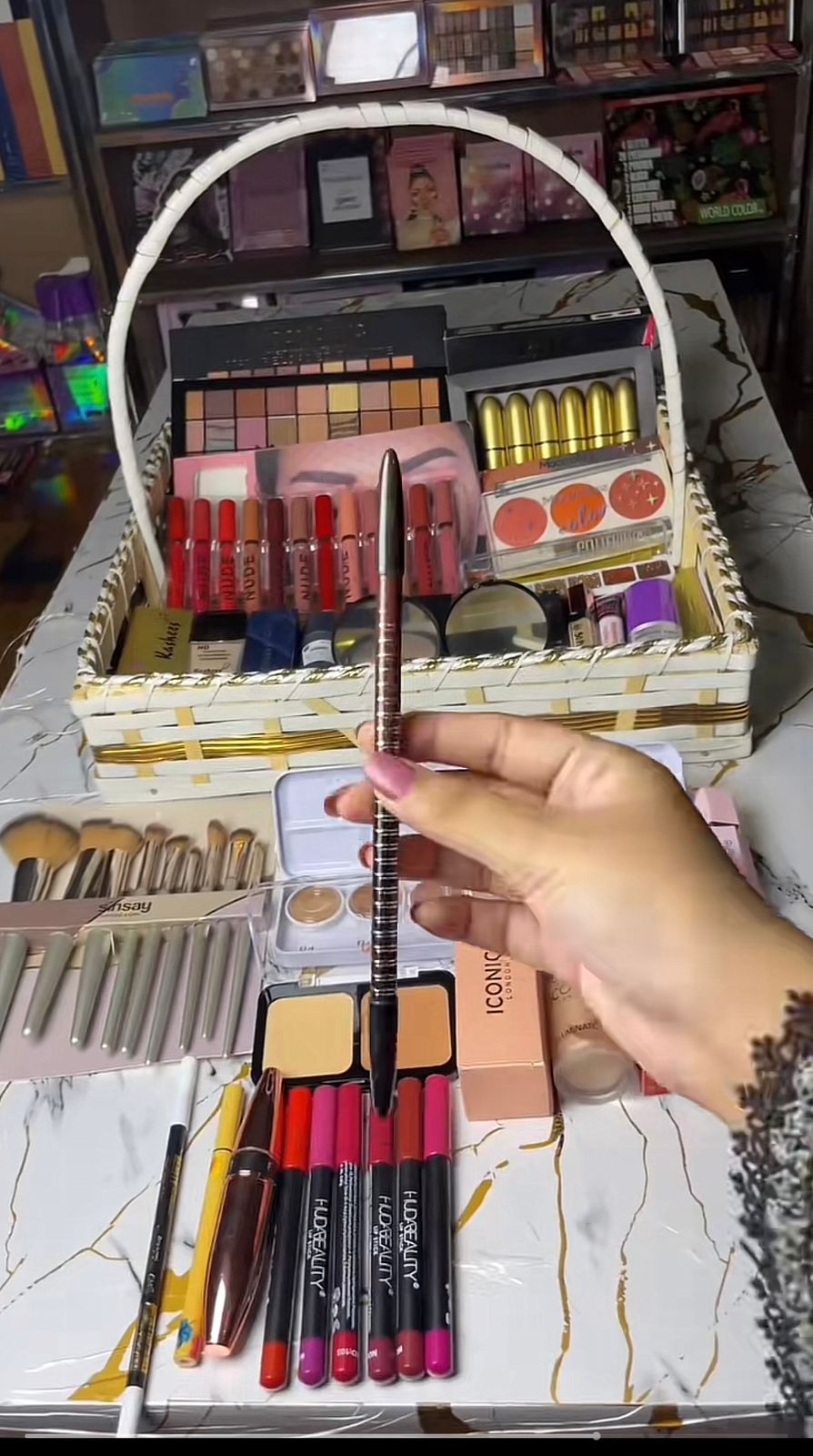 Makeup Deal 02