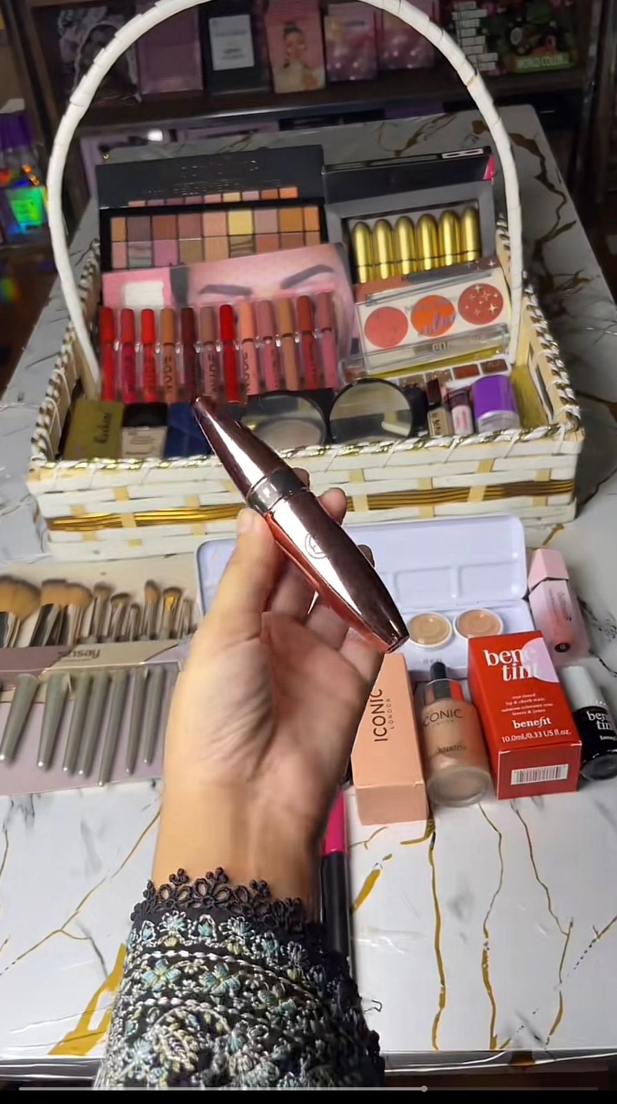 Makeup Deal 02