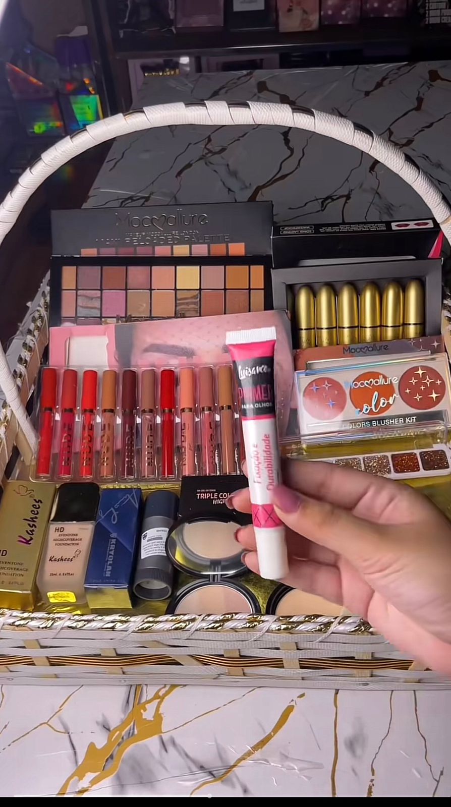 Makeup Deal 02