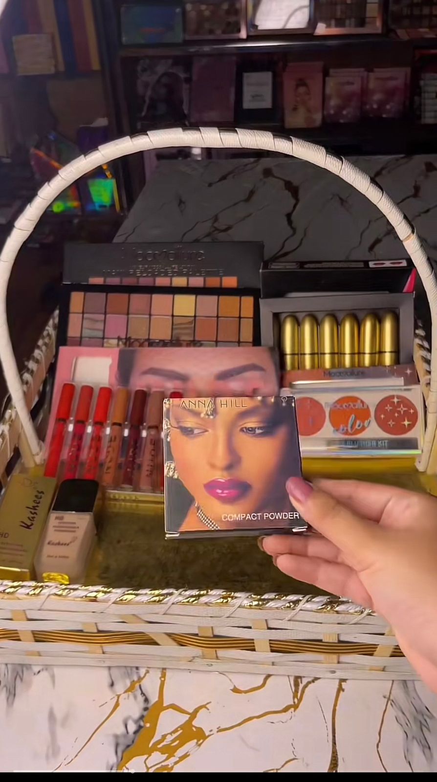 Makeup Deal 02