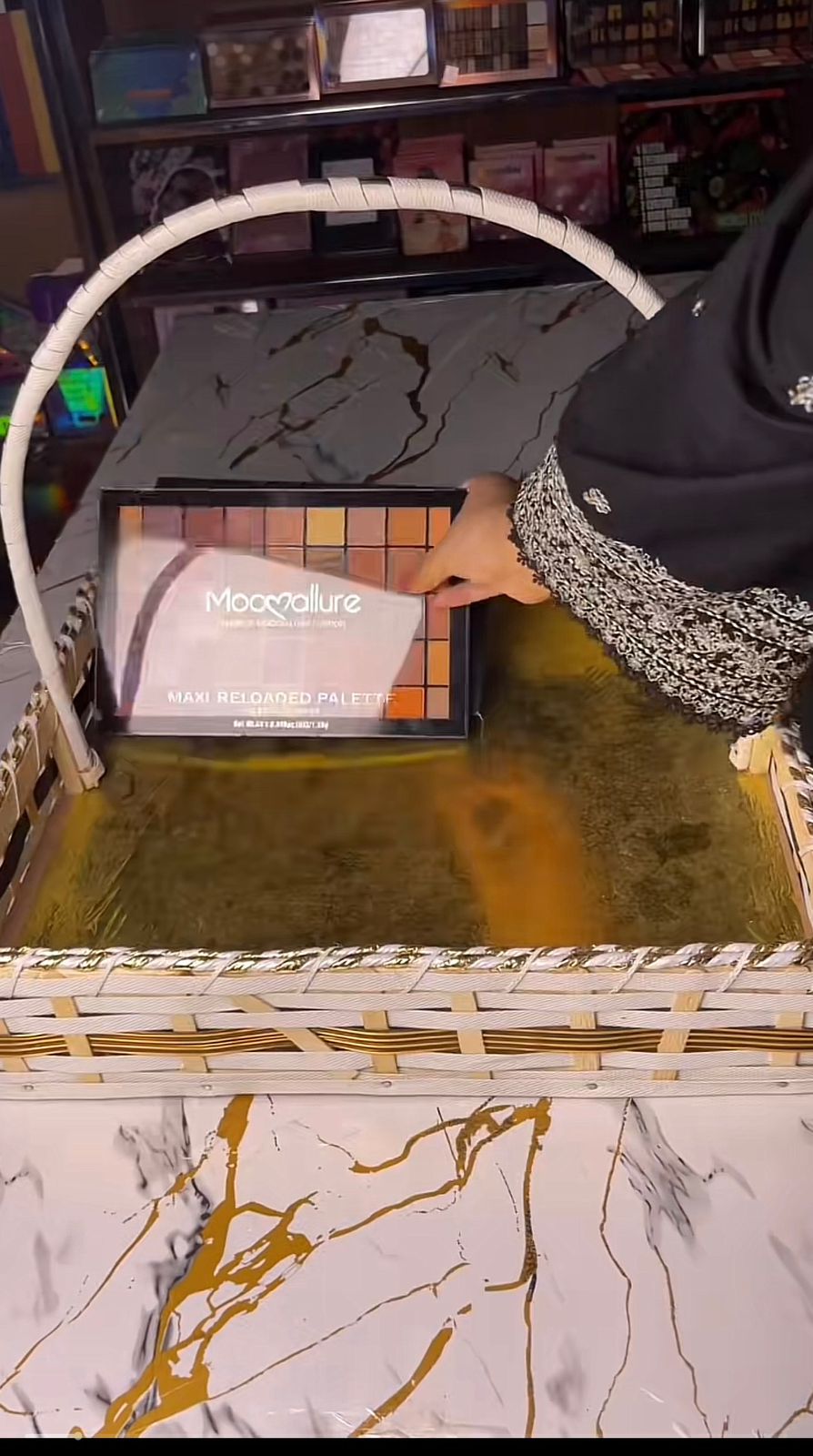 Makeup Deal 02