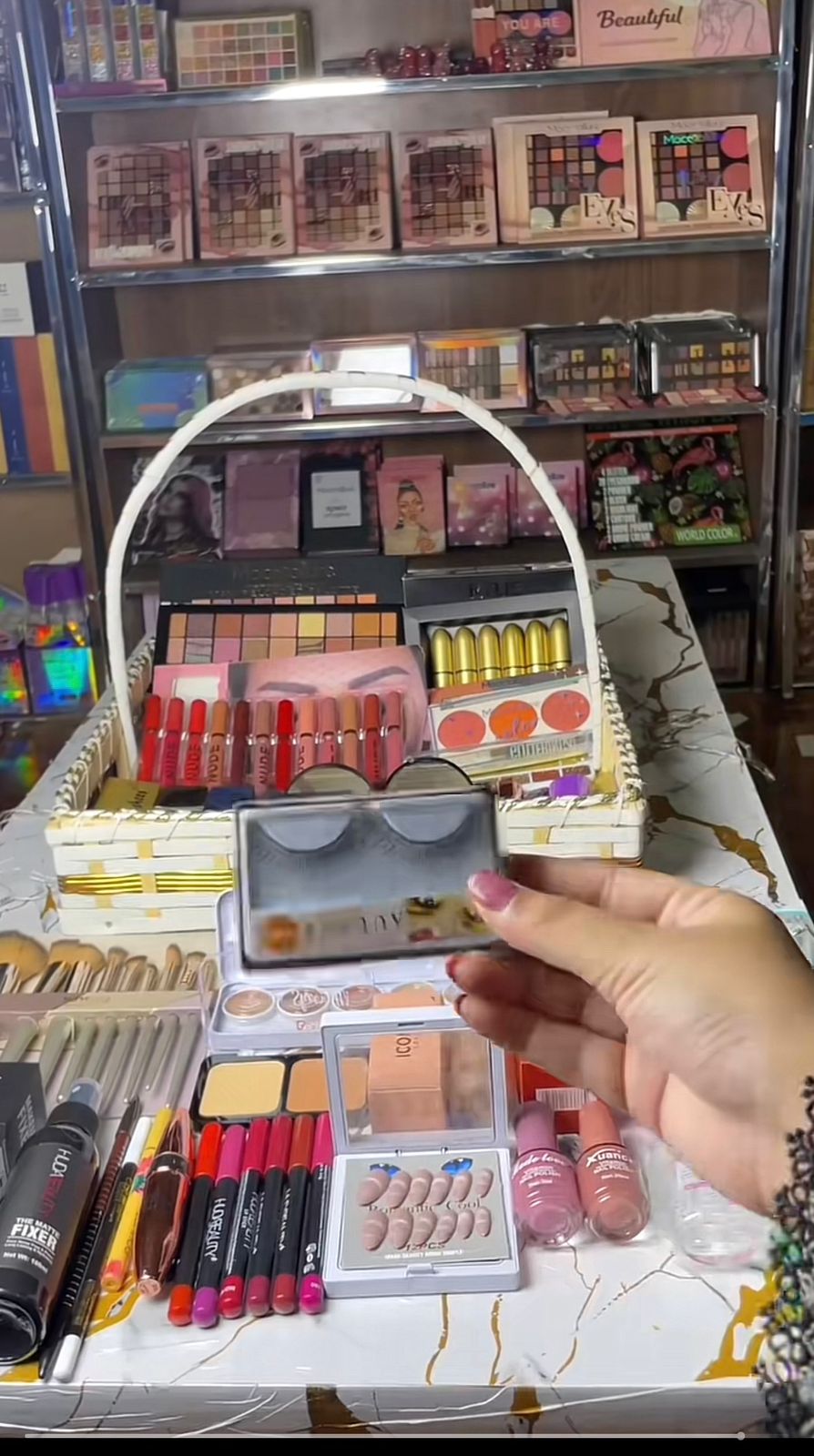 Makeup Deal 02